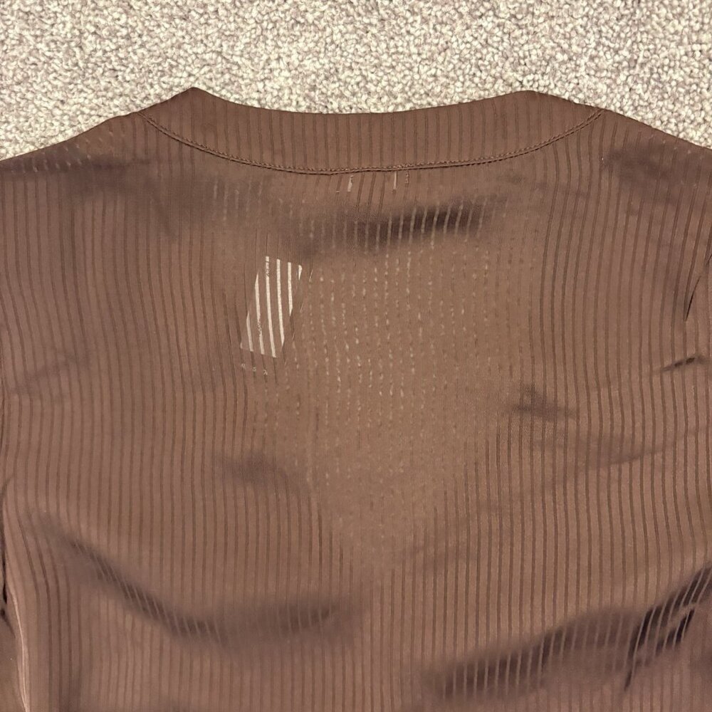 Express Women's Satin Top Size XS Brown Striped V-Neck Cuff Sleeve NWT $58 - Picture 9 of 15